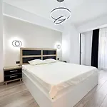 Apartment Ciu & Biu In Infinity Pool & Mamaia