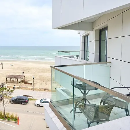 Ciu & Biu - Infinity Pool & Spa Resort Apartment *